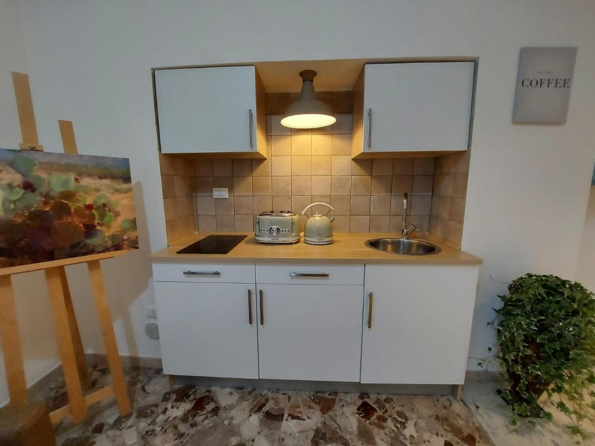 Stellammare Apulian House B&B バーリ エクステリア 写真