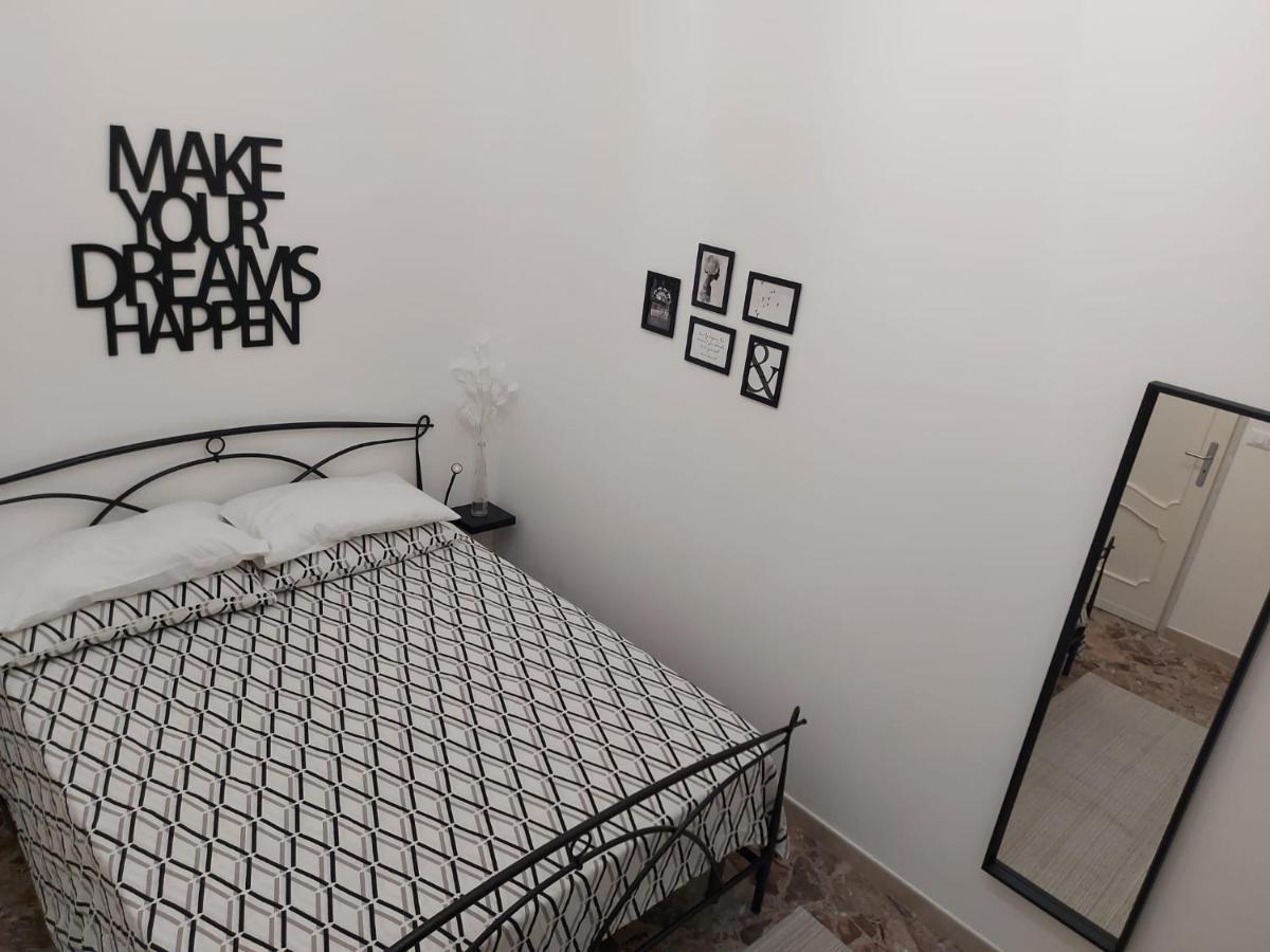 Stellammare Apulian House B&B バーリ エクステリア 写真